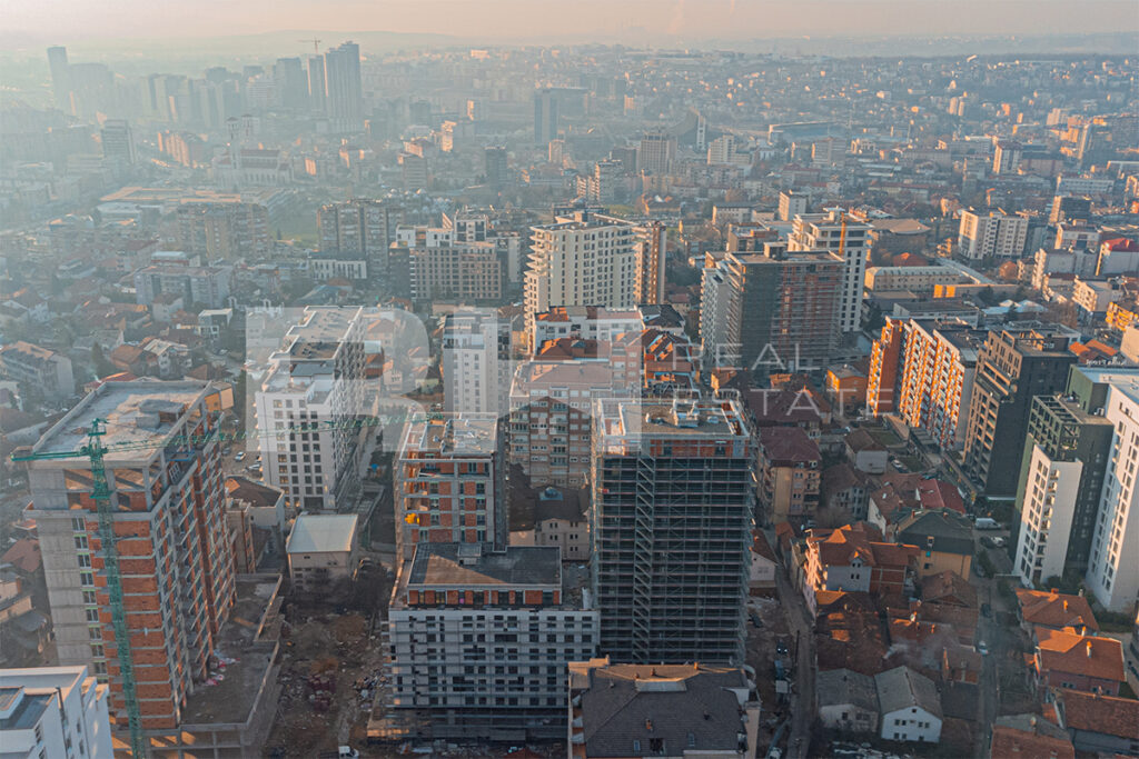 Banesë 99.5m² në SHITJE në Lagjen e Muhaxherëve