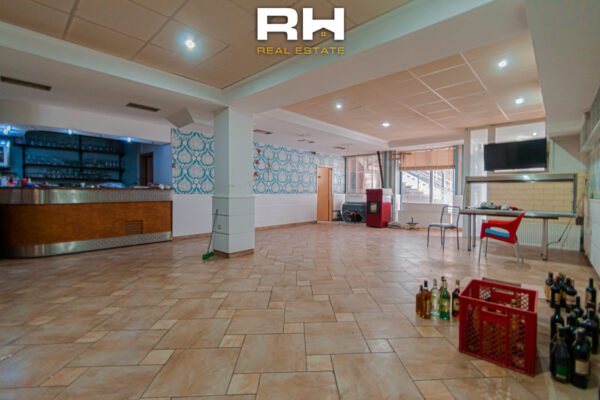 Lokal 350m² me #QIRA në Aktash