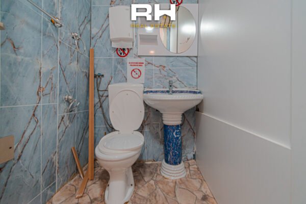 Banesë – Zyre 65m² me #QIRA në Ulpianë