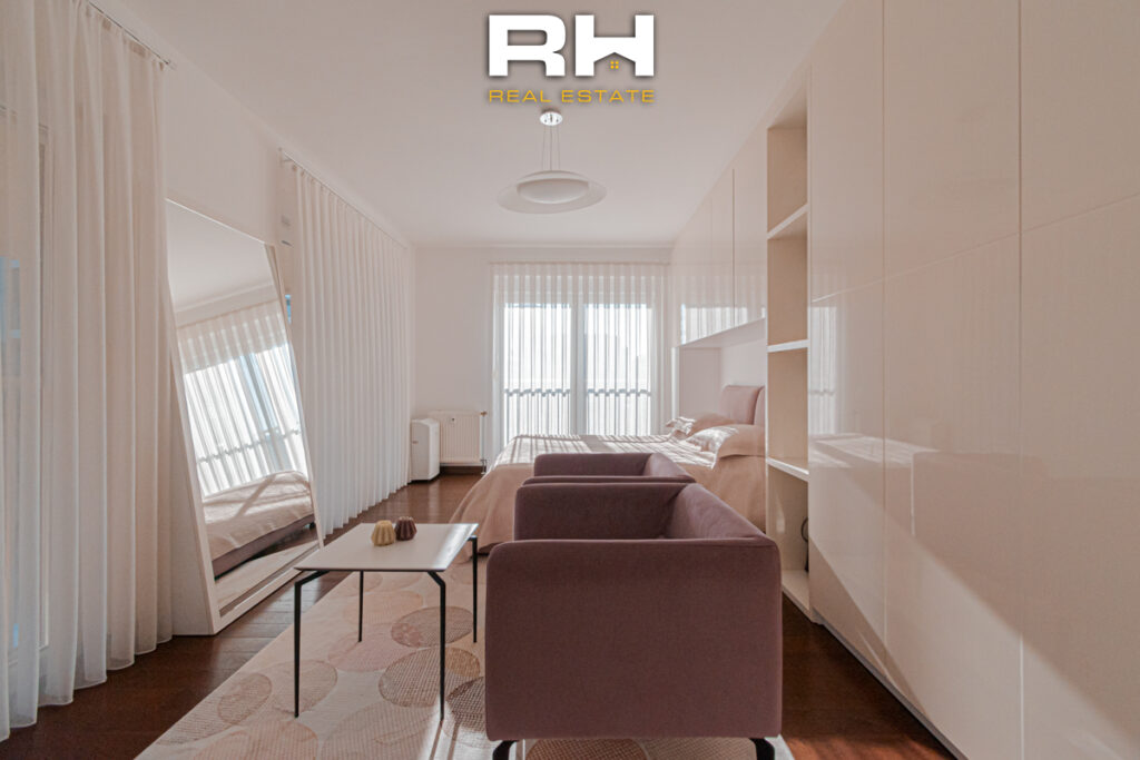 Duplex 163m² me #QIRA në Pejton