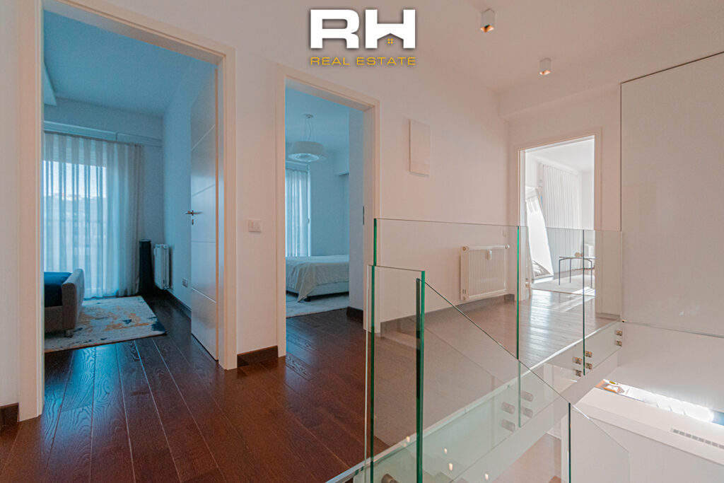 Duplex 163m² me #QIRA në Pejton