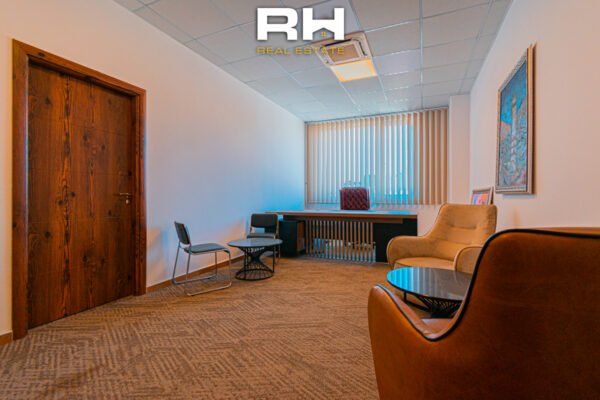 Zyre 71m² me #QIRA te Prishtina e Re