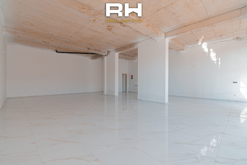 Lokal 113m² për SHITJE në Veternik