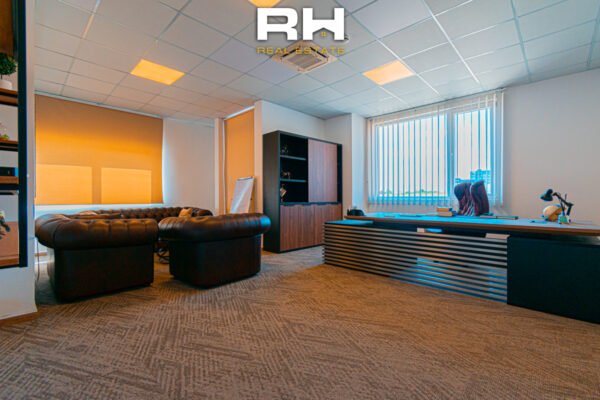 Zyre 71m² me #QIRA te Prishtina e Re