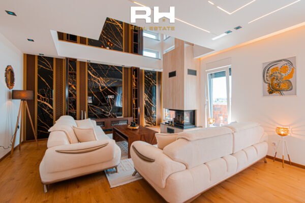 Shtëpi 220m² në #SHITJE në Bërnicë