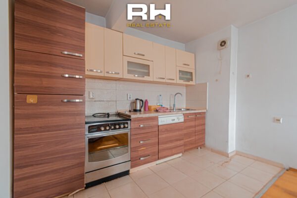 Banesë – Zyre 65m² me #QIRA në Dardani