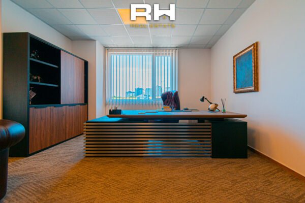 Zyre 71m² me #QIRA te Prishtina e Re