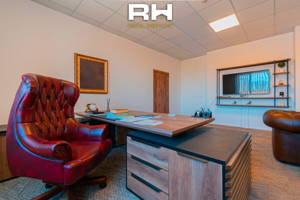 Zyre 71m² me #QIRA te Prishtina e Re