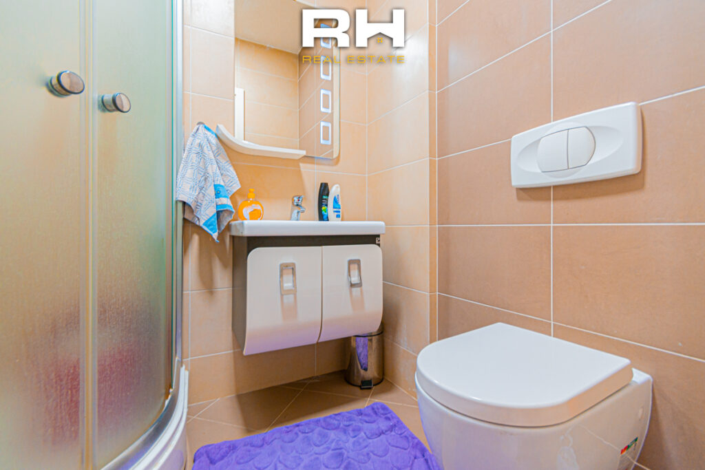 Garsonjere 35.7m² në SHITJE në Emshir