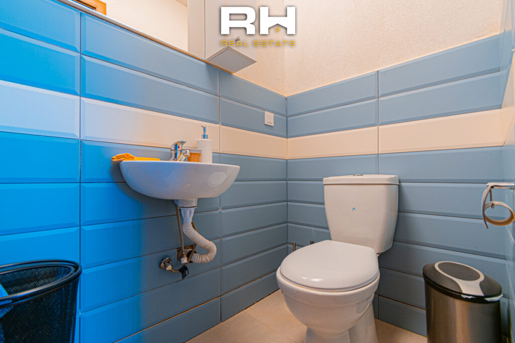 Zyre 71m² me #QIRA te Prishtina e Re