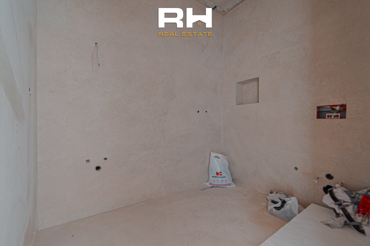 Apartamento de 107,11m² à venda em dragodan / Arbëri