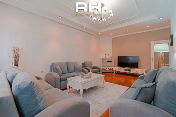 Banesë 138m² me #QIRA në Dragodan