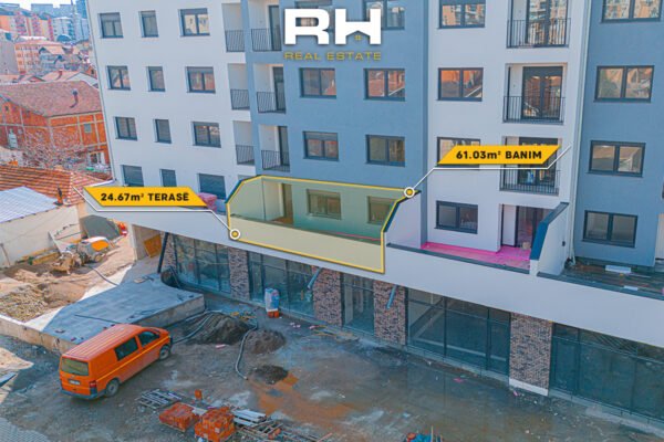 Banesë 61.03m² + 24.67m² në #SHITJE në Emshir
