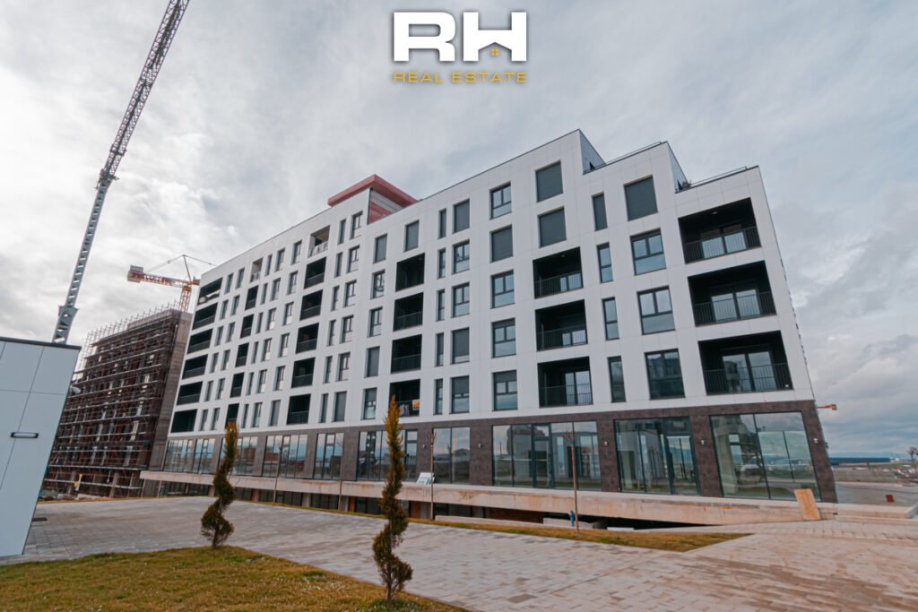 Penthouse 165m² + 40m² në SHITJE në Dragodan / Arbëri