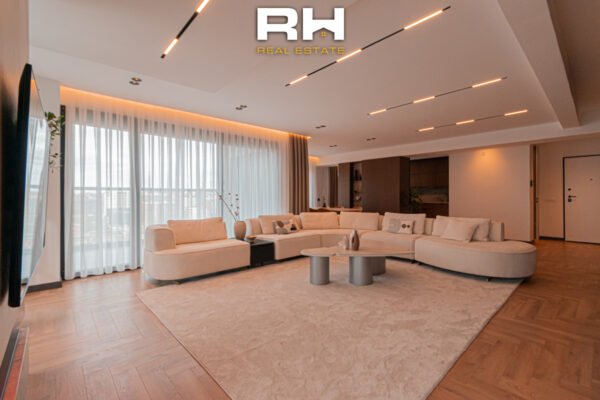 Duplex 194m² me #QIRA në Lakrishtë