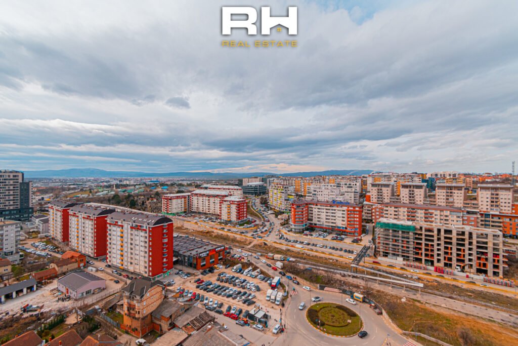 Duplex 194m² me #QIRA në Lakrishtë
