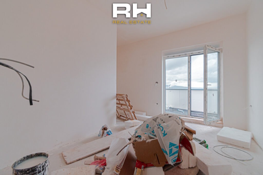Penthouse 165m² + 40m² në SHITJE në Dragodan / Arbëri