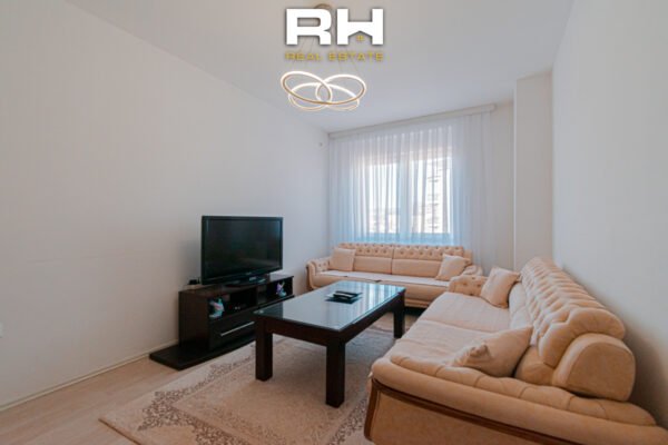 Banesë 76m² me #QIRA në Bregun e Diellit