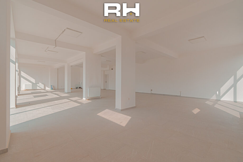 Lokal 170m² + 80m² me #QIRA në Lagjen e Spitalit