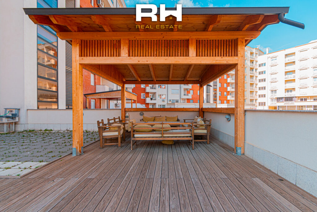 Banesë – Zyre 180m² + 120m² me #QIRA në Lagjen e Spitalit
