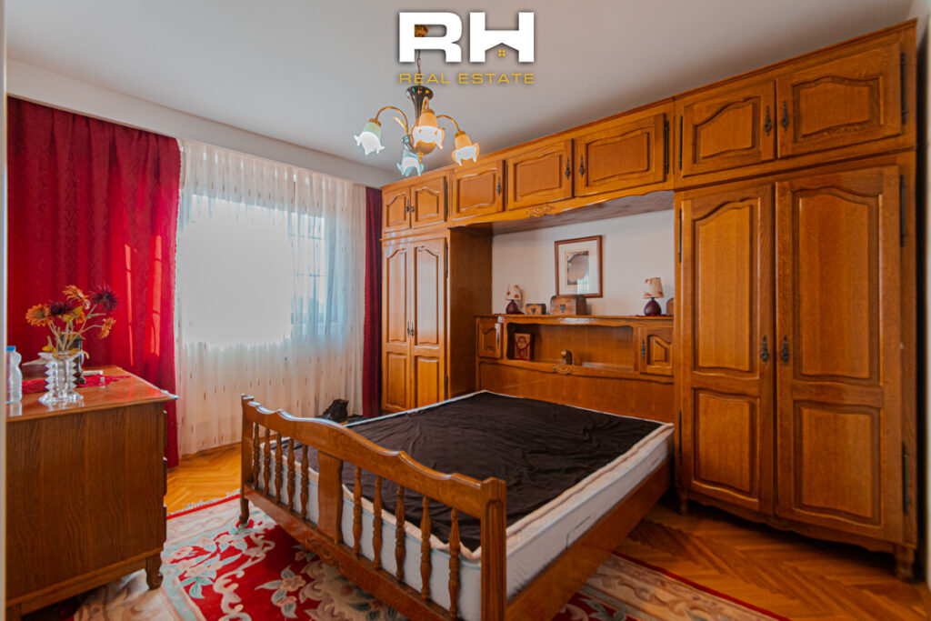 Shtëpi 150m² + 60m² me #QIRA në Bregun e Diellit