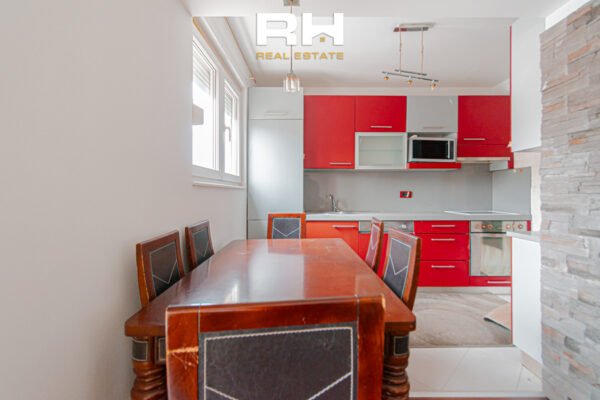 Banesë 50m² me #QIRA në Ulpianë