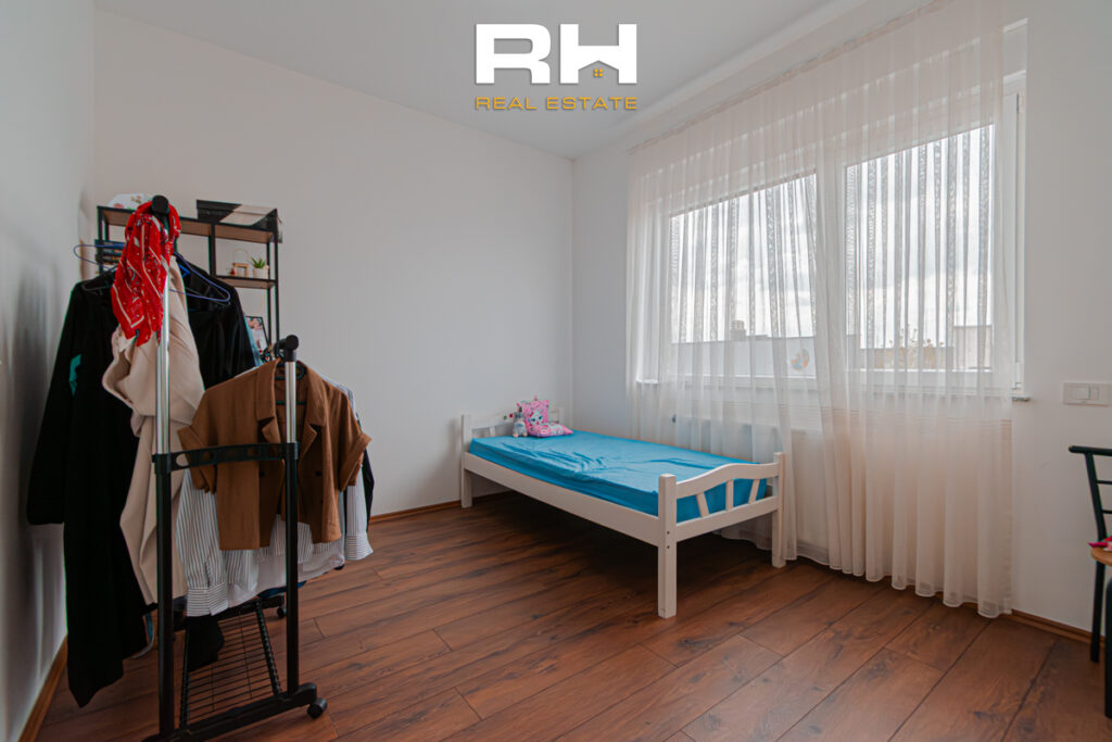 Shtëpi 280m² në SHITJE në Lagjen Qëndresa, Çagllavicë