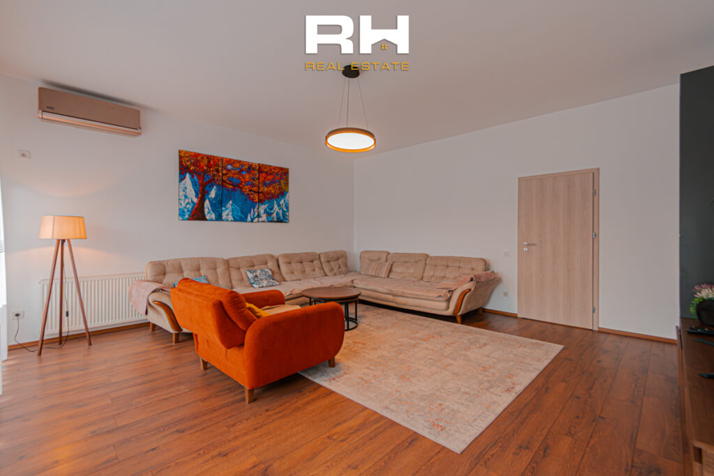 Shtëpi 280m² në SHITJE në Lagjen Qëndresa, Çagllavicë