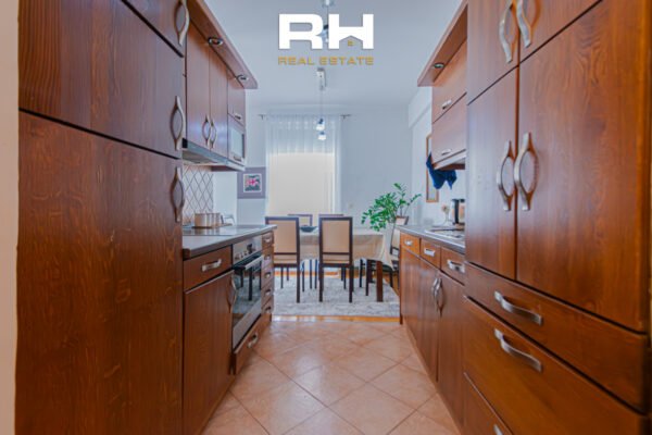 Banesë 94m² me #QIRA në Emshir