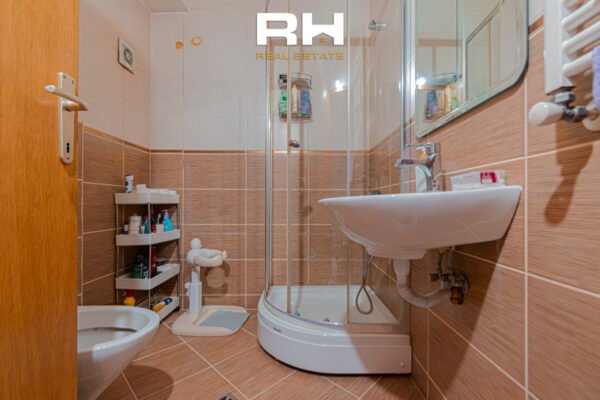 Banesë 55.7m² në #SHITJE në Emshir