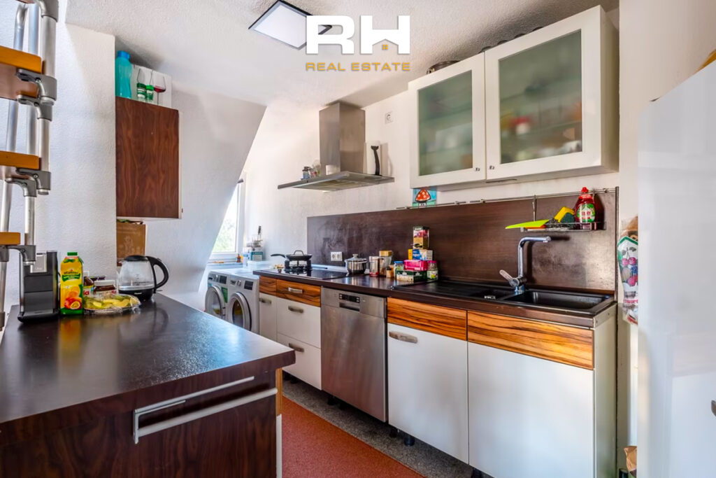 Shtëpi 196.39m² në SHITJE në Schwenningen, Gjermani