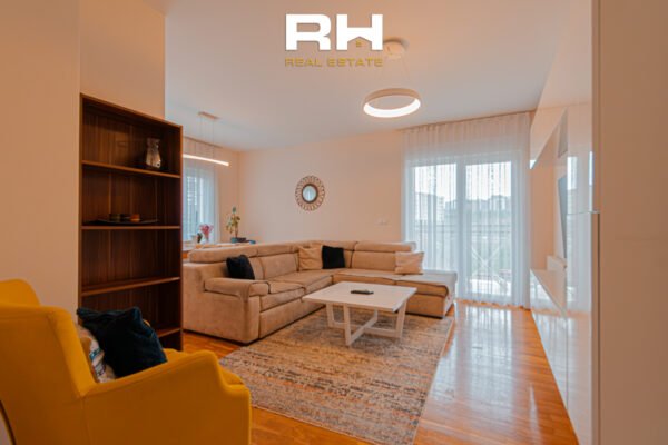 Banesë 75m² me #QIRA te Rruga C