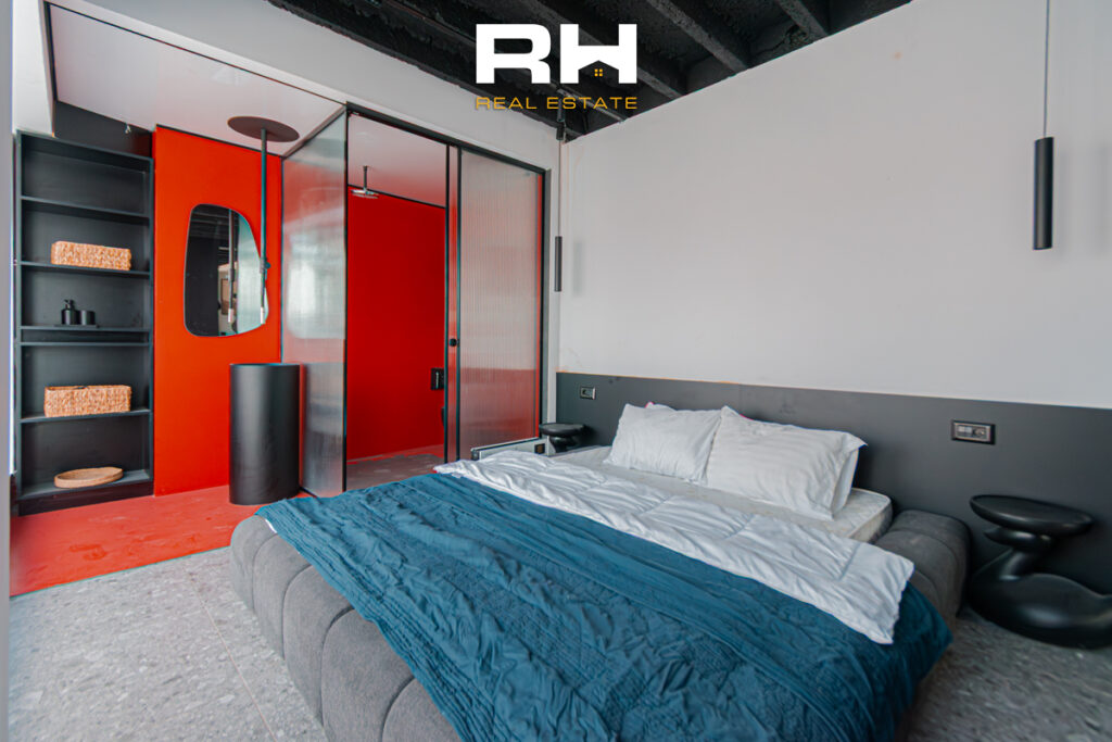 Penthouse 40m² + 60m² me #QIRA në Qendër