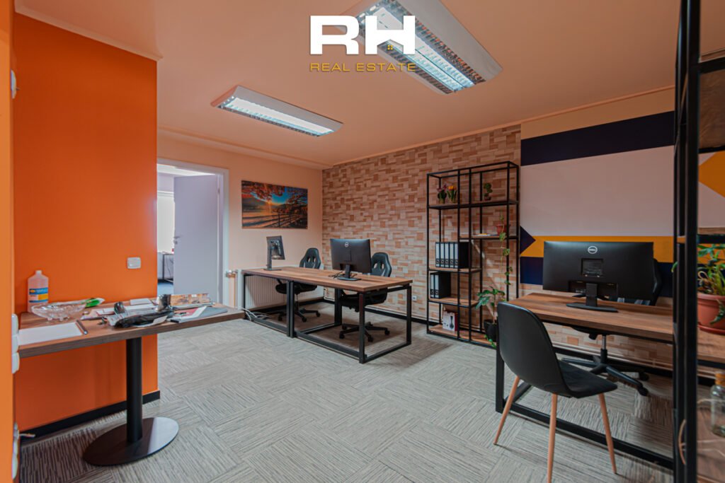 Zyre 80m² me #QIRA në Ulpianë