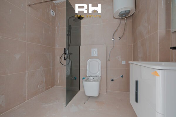 Banesë 66.6m² për #SHITJE te Rruga A