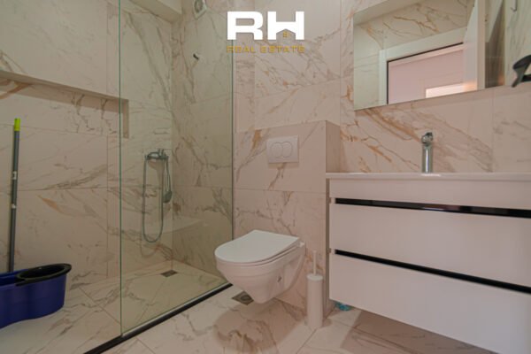 Banesë 85m² me #QIRA në Dragodan