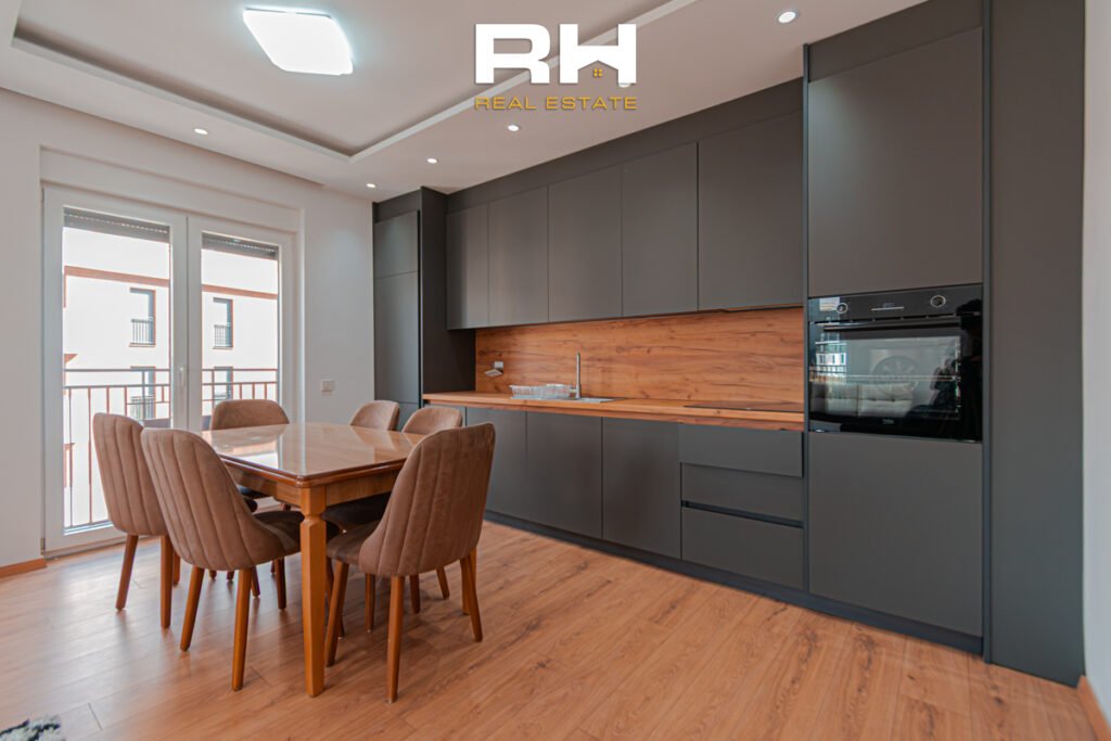Banesë 85m² me #QIRA në Dragodan