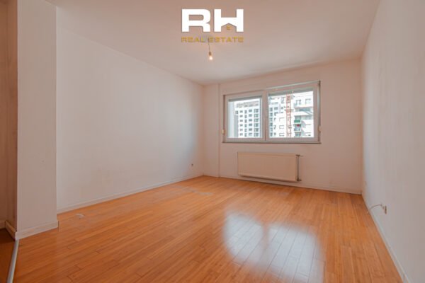 Banesë 50m² me #QIRA në Emshir