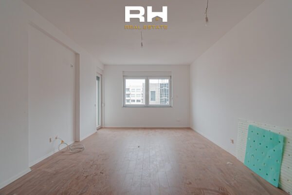 Banesë – Zyre 54m² me #QIRA në Emshir