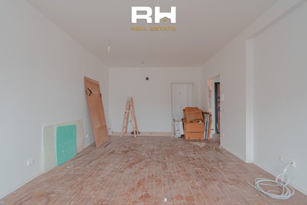 Banesë – Zyre 54m² me #QIRA në Emshir