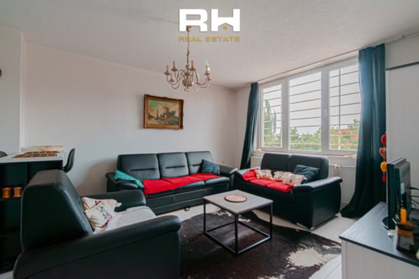 Banesë 45m² me #QIRA në Bregun e Diellit