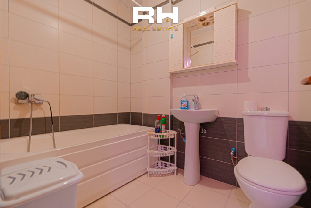 Banesë 90m² me #QIRA në Emshir