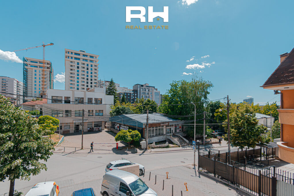 Banesë – Zyre 168m² me #QIRA në Lagjen e Muhaxherëve