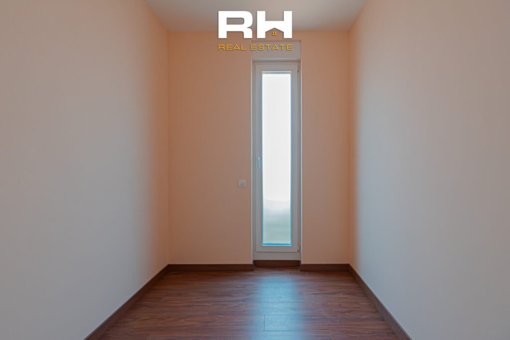 Shtëpi 240m² me #QIRA te Lagjja Qëndresa Home