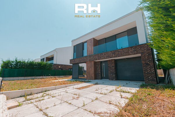 Shtëpi 240m² me #QIRA te Lagjja Qëndresa Home