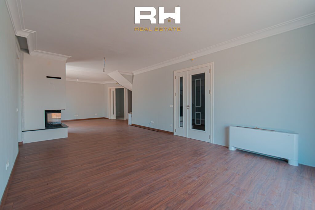 Shtëpi 240m² me #QIRA te Lagjja Qëndresa Home