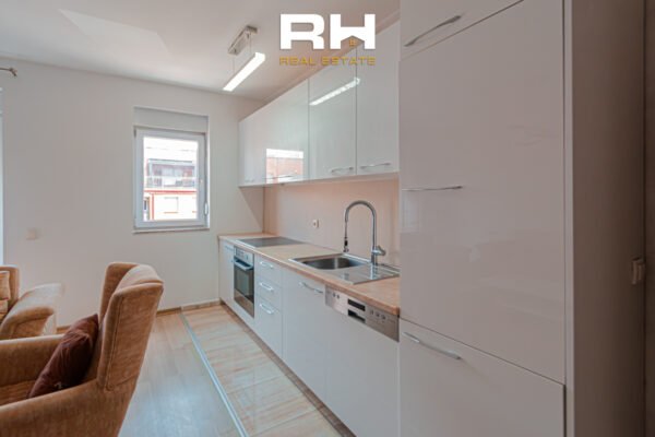 Banesë 57.8m² në #SHITJE në Emshir