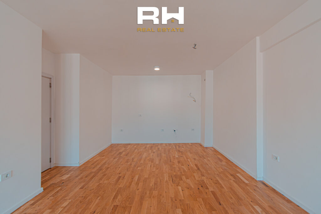 Banesë 96m² me #QIRA te Rruga A