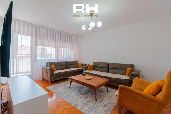 Banesë 85m² neto në #SHITJE në Bregun e Diellit