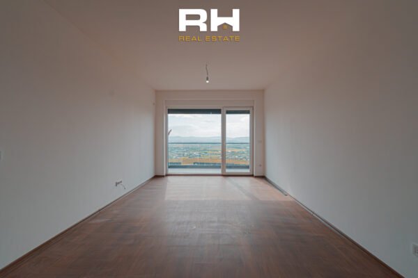 Banesë – Zyre 91m² me #QIRA në Veternik